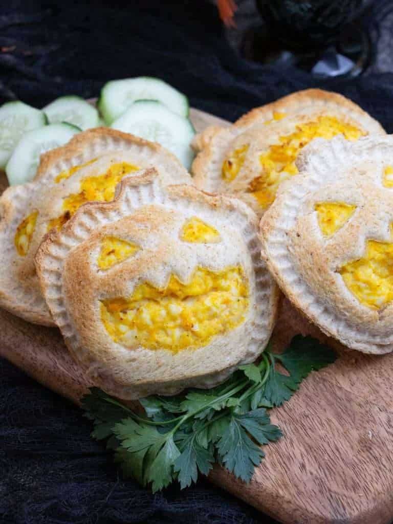 Pumpkin Egg Sandwich-5